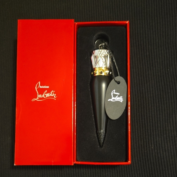 Christian Louboutin Lipstick - Picture 4 of 4